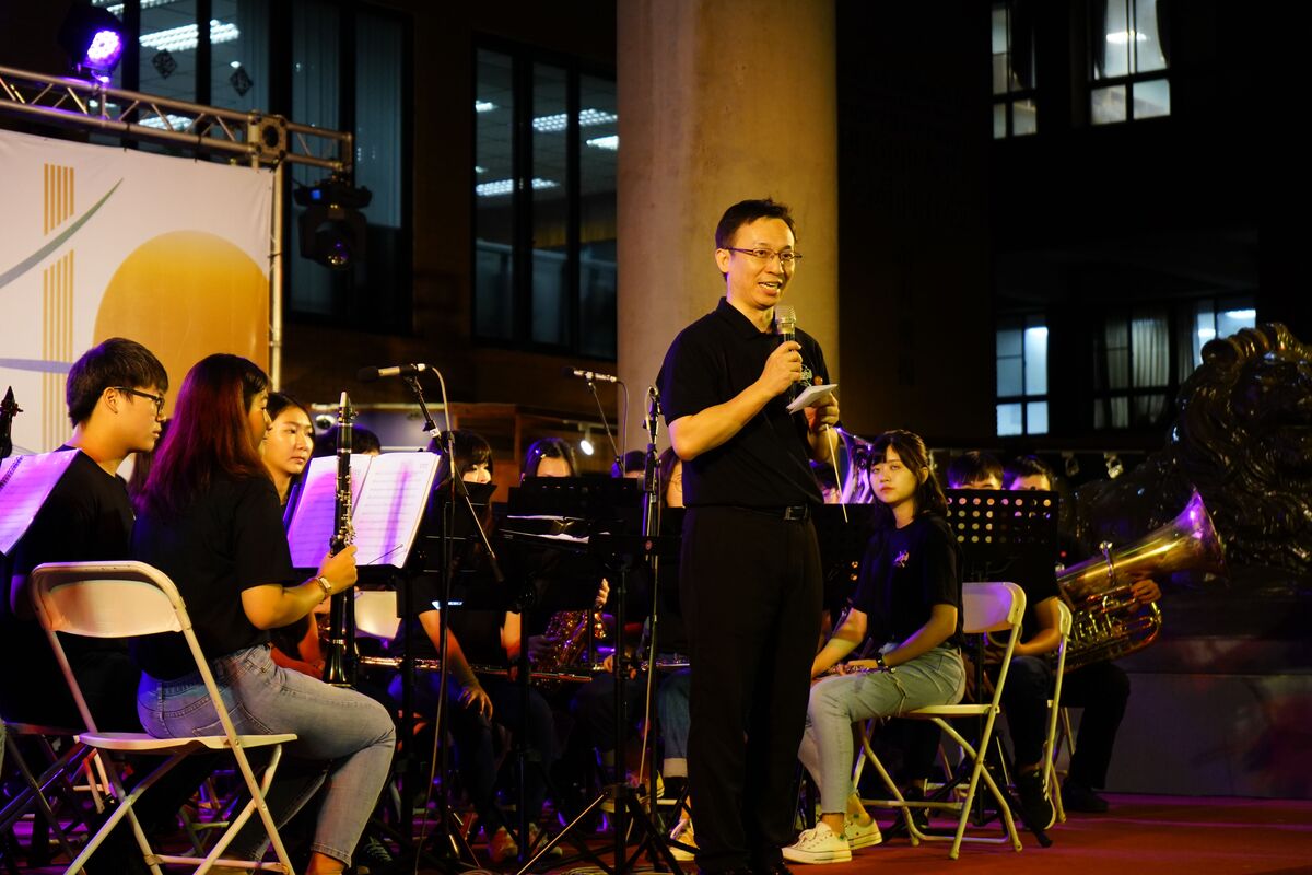 管樂團表演為慶生餐會揭開序幕圖片